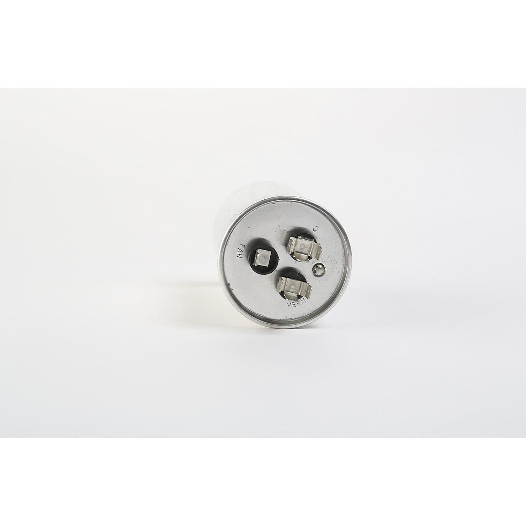 Capacitor