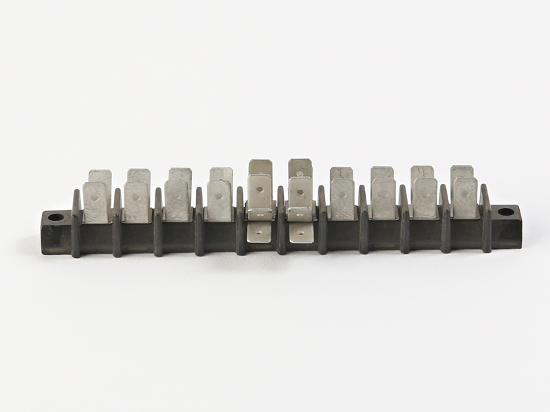 TERMINAL BLOCK